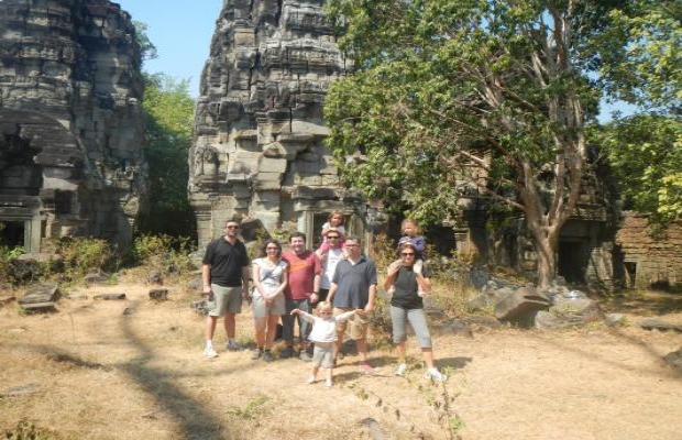 Siem Reap family Cycle tour